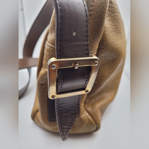LOEWE Crossbody Anagram Logo Leather Shoulder Bag - Picture 3 of 7
